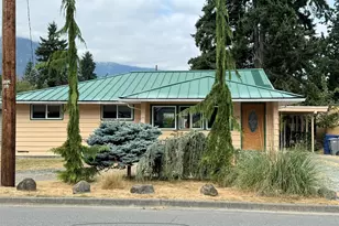 625 Sauk Ave, Darrington, WA 98241 - Photo 1