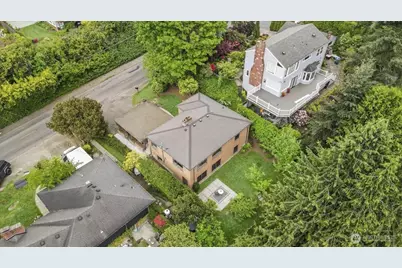 9237 24th Avenue NW, Seattle, WA 98117 - Photo 1