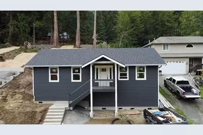 567 Rainbow Drive, Sedro Woolley, WA 98284 - Photo 1