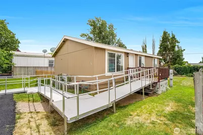 3211 W Wapato Drive #24, Moses Lake, WA 98837 - Photo 1