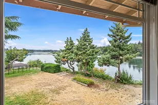 1000 Bridgeview Ln, Bremerton, WA 98337 - Photo 1