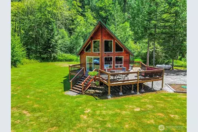18315 Pioneer Way E, Orting, WA 98360 - Photo 1