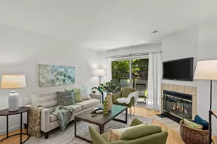 5225 50th Ave NE, Seattle, WA 98105 - Photo 1