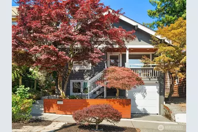 1117 33rd Avenue S, Seattle, WA 98144 - Photo 1