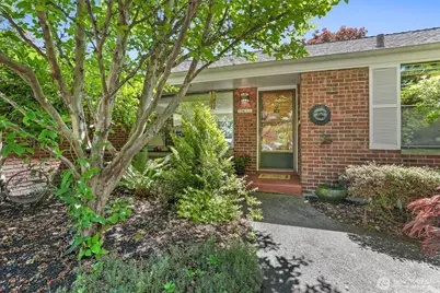1811 NW 95th Street, Seattle, WA 98117 - Photo 1