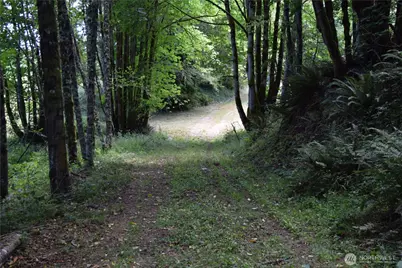 1085 Oak Point Road, Longview, WA 98632 - Photo 1