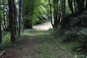 1085 Oak Point Rd, Longview, WA 98632 - Photo 1