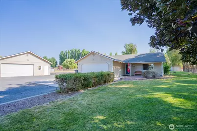 7887 Dahl Road NE, Moses Lake, WA 98837 - Photo 1