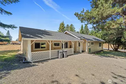 1849 Gerber Street, Raymond, WA 98577 - Photo 1