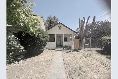 225 N Emerson Avenue, Wenatchee, WA 98801 - Photo 1