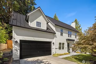 1723 29th Ave, Seattle, WA 98122 - Photo 1