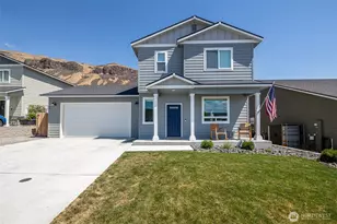 281 Hammond Ln, Rock Island, WA 98850 - Photo 1