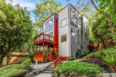 3527 E Spruce Street, Seattle, WA 98122 - Photo 1