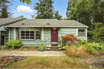 306 E Sr 4, Cathlamet, WA 98612 - Photo 1