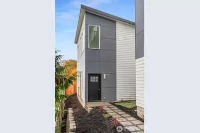 8610 37th Avenue S, Seattle, WA 98118 - Photo 1