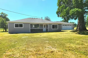 343 Hawkins Rd, Winlock, WA 98596 - Photo 1