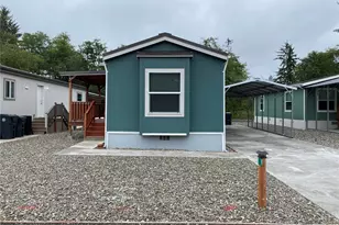 2010 Broadway Ave, Hoquiam, WA 98550 - Photo 1