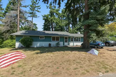 230 SE 8th Avenue, Oak Harbor, WA 98277 - Photo 1