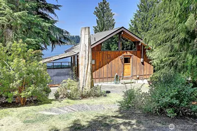 16922 E Lake Goodwin Road, Stanwood, WA 98292 - Photo 1