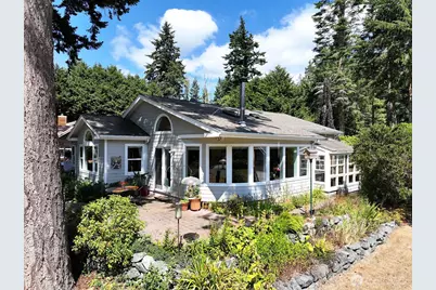 3681 Lagoon View Drive, Greenbank, WA 98253 - Photo 1