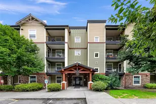 690 32nd St, Bellingham, WA 98225 - Photo 1