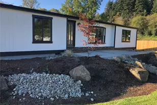 613 N 5th St, Elma, WA 98541 - Photo 1