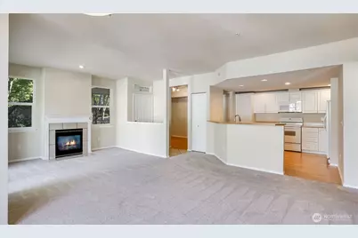 425 S 46th Place #E, Renton, WA 98055 - Photo 1