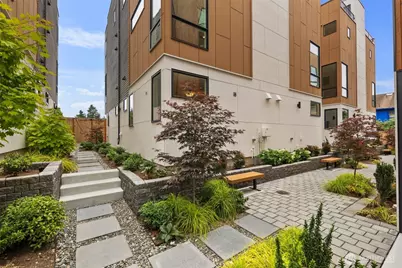 9235 B 16th Avenue SW, Seattle, WA 98106 - Photo 1