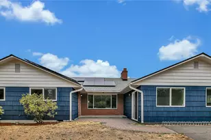 10521 Douglas Dr SW, Lakewood, WA 98499 - Photo 1