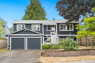 9008 NE 138th Pl, Kirkland, WA 98034 - Photo 1