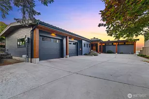 321 E Park Dr, Anacortes, WA 98221 - Photo 1