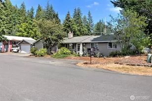 1206 N 8th St, Shelton, WA 98584 - Photo 1