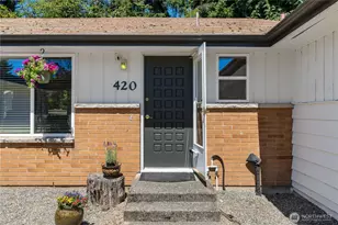 420 SW 127th St, Seattle, WA 98146 - Photo 1