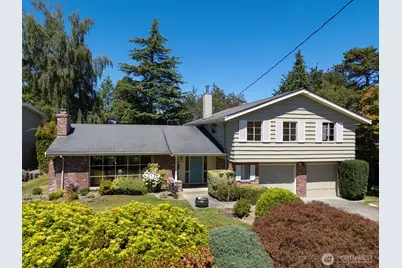 6526 NE 60th Street, Seattle, WA 98115 - Photo 1