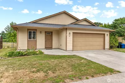 80 Hill Dr, Cathlamet, WA 98612 - Photo 1