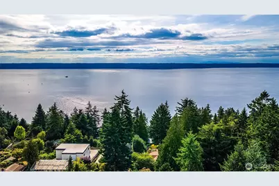 15732 23rd Avenue SW, Burien, WA 98166 - Photo 1