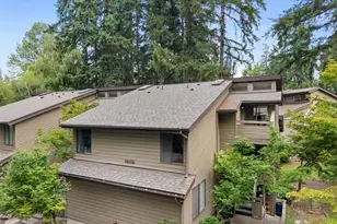 19119 Ballinger Way NE, Lake Forest Park, WA 98155 - Photo 1