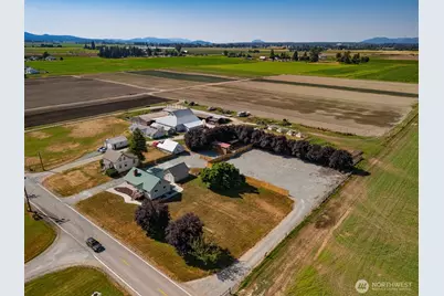 17219 Calhoun Road, Mount Vernon, WA 98273 - Photo 1