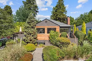 9740 Phinney Ave N, Seattle, WA 98103 - Photo 1