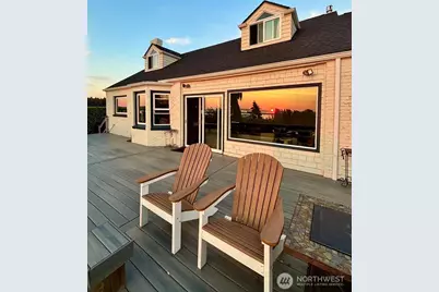 410 Alverson Boulevard, Everett, WA 98201 - Photo 1