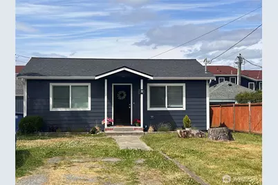 916 35th Street, Anacortes, WA 98221 - Photo 1