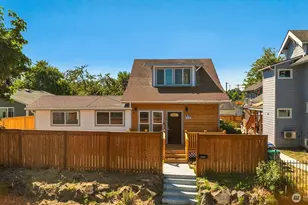 3907 S Angel Pl, Seattle, WA 98118 - Photo 1