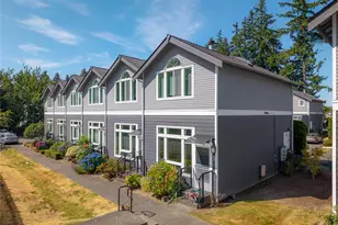 16424 Spruce Way, Lynnwood, WA 98037 - Photo 1