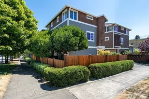 4526 Dayton Ave N, Seattle, WA 98103 - Photo 1