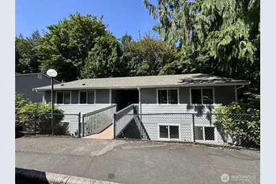 2939 SE Milehill Road #B-2, Port Orchard, WA 98366 - Photo 1