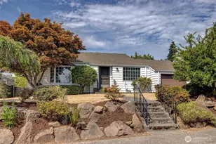 6527 54th Ave NE, Seattle, WA 98115 - Photo 1