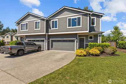 1305 170th Place SW #B, Lynnwood, WA 98037 - Photo 1