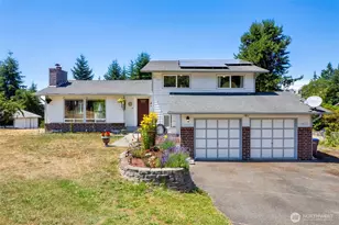 10564 SE View Pl N, Port Orchard, WA 98367 - Photo 1