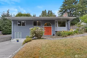 10438 NE 116th St, Kirkland, WA 98034 - Photo 1