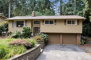 8810 47th St W, University Place, WA 98466 - Photo 1